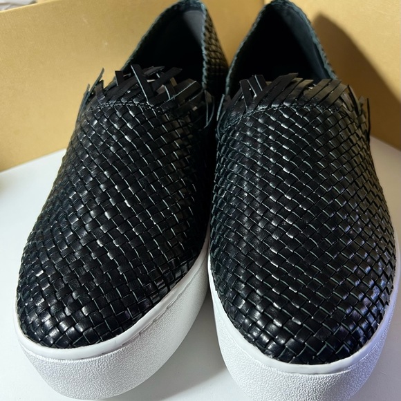 Michael Kors “Rae” black leather slide on shoes, size 9 - Picture 2 of 10